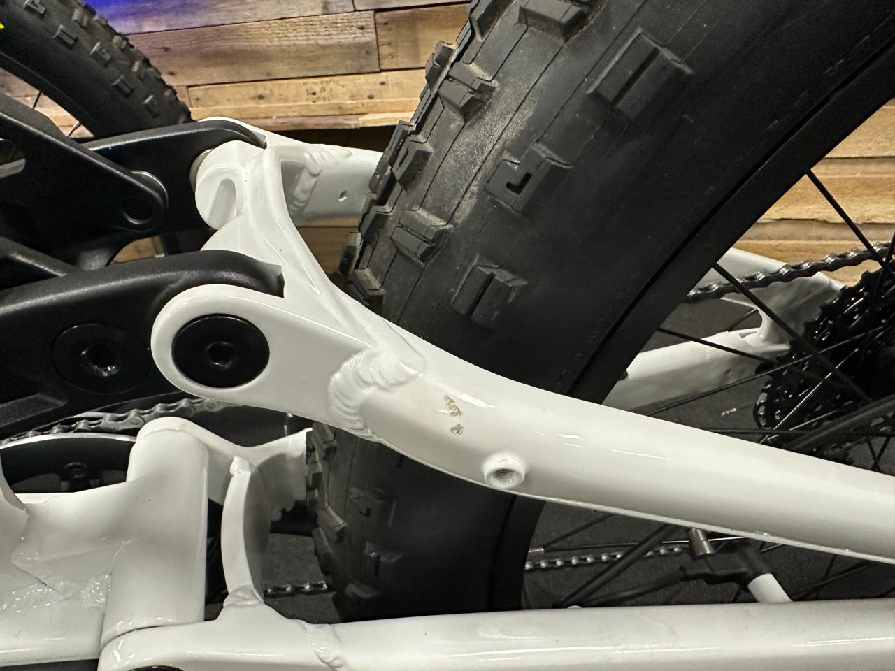 Scout Black and White Large 21ah - 2 BIKE BUNDLE Special #0978