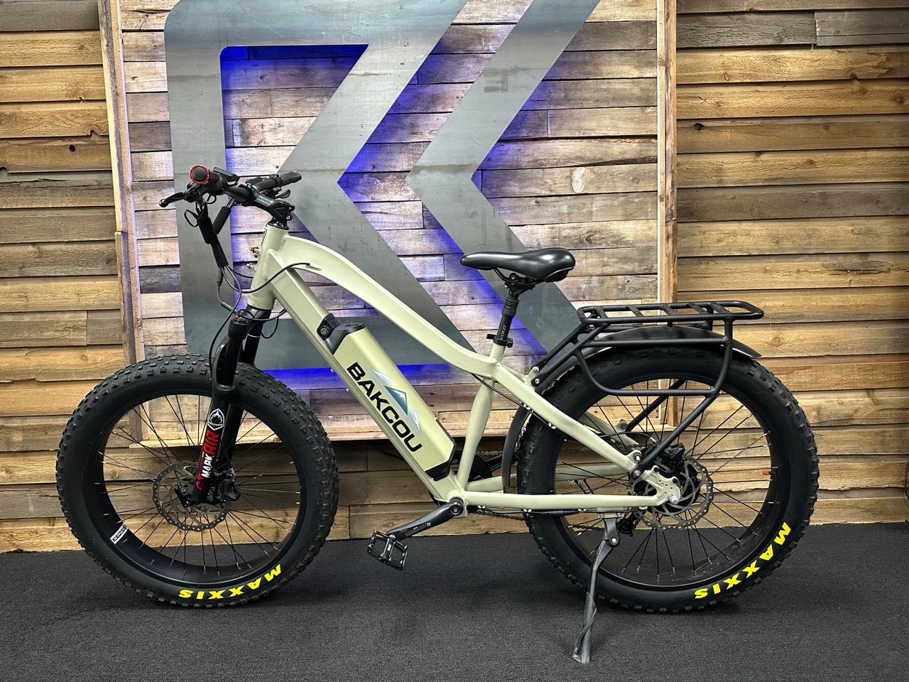 Flatlander 26"/ Matte Desert Tan / 17.5ah / #0329