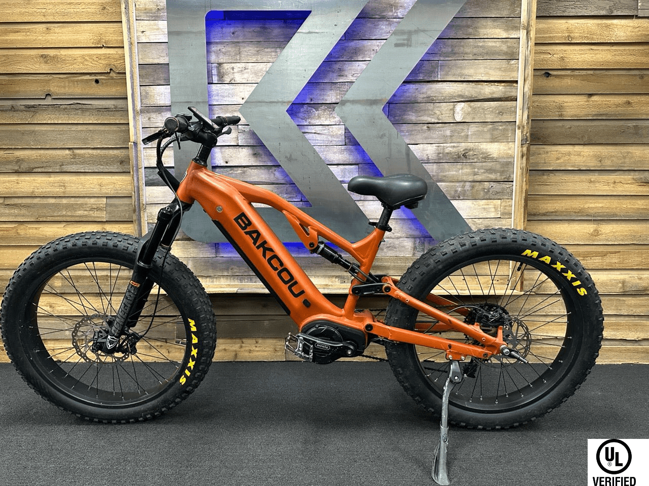 Scout 26" / Medium 17" / Matte Burnt Orange / 17.5ah / #0333