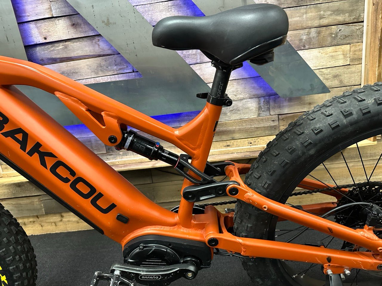 Scout 26" / Medium 17" / Matte Burnt Orange / 17.5ah / #0333