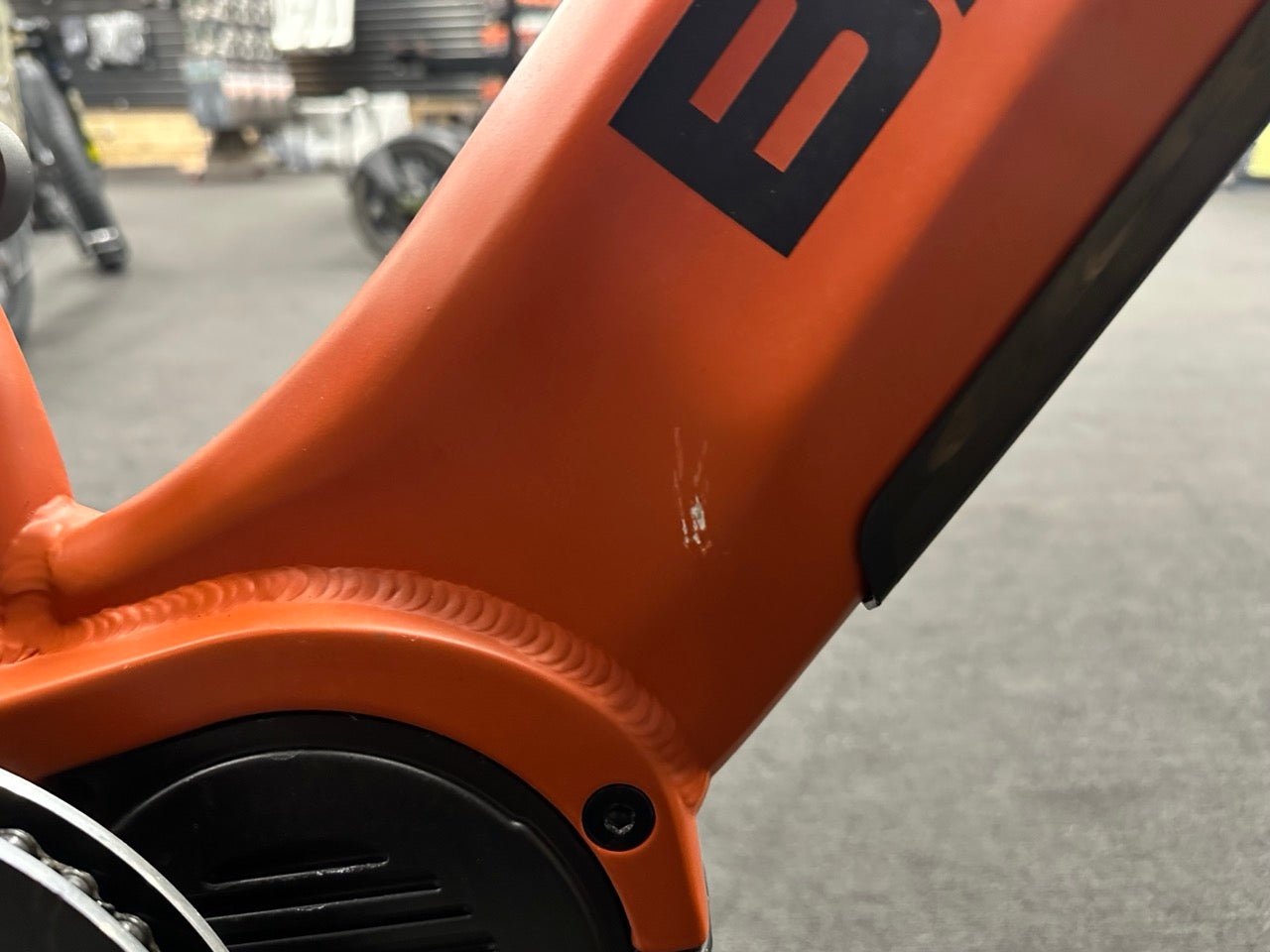 Scout / Medium / Matte Burnt Orange / 21ah - Demo Special #0896