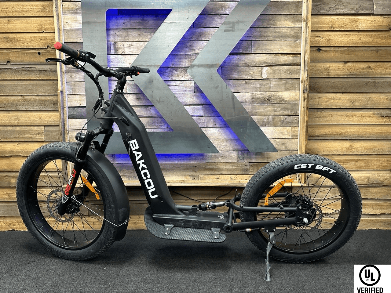 Grizzly / Matte Black / 21ah / #0138