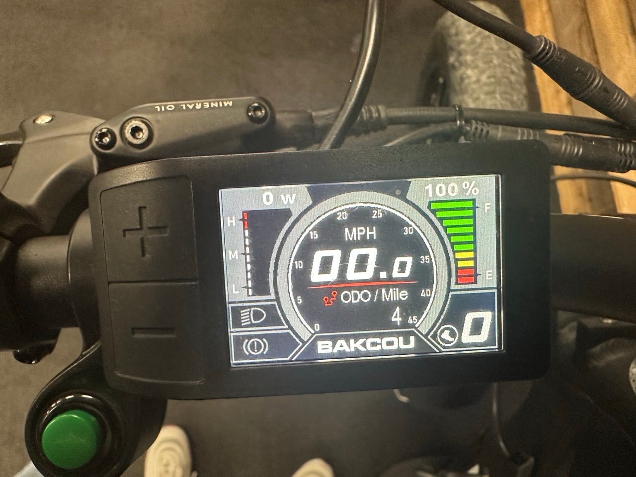 Grizzly / Matte Black / 21ah / #0138