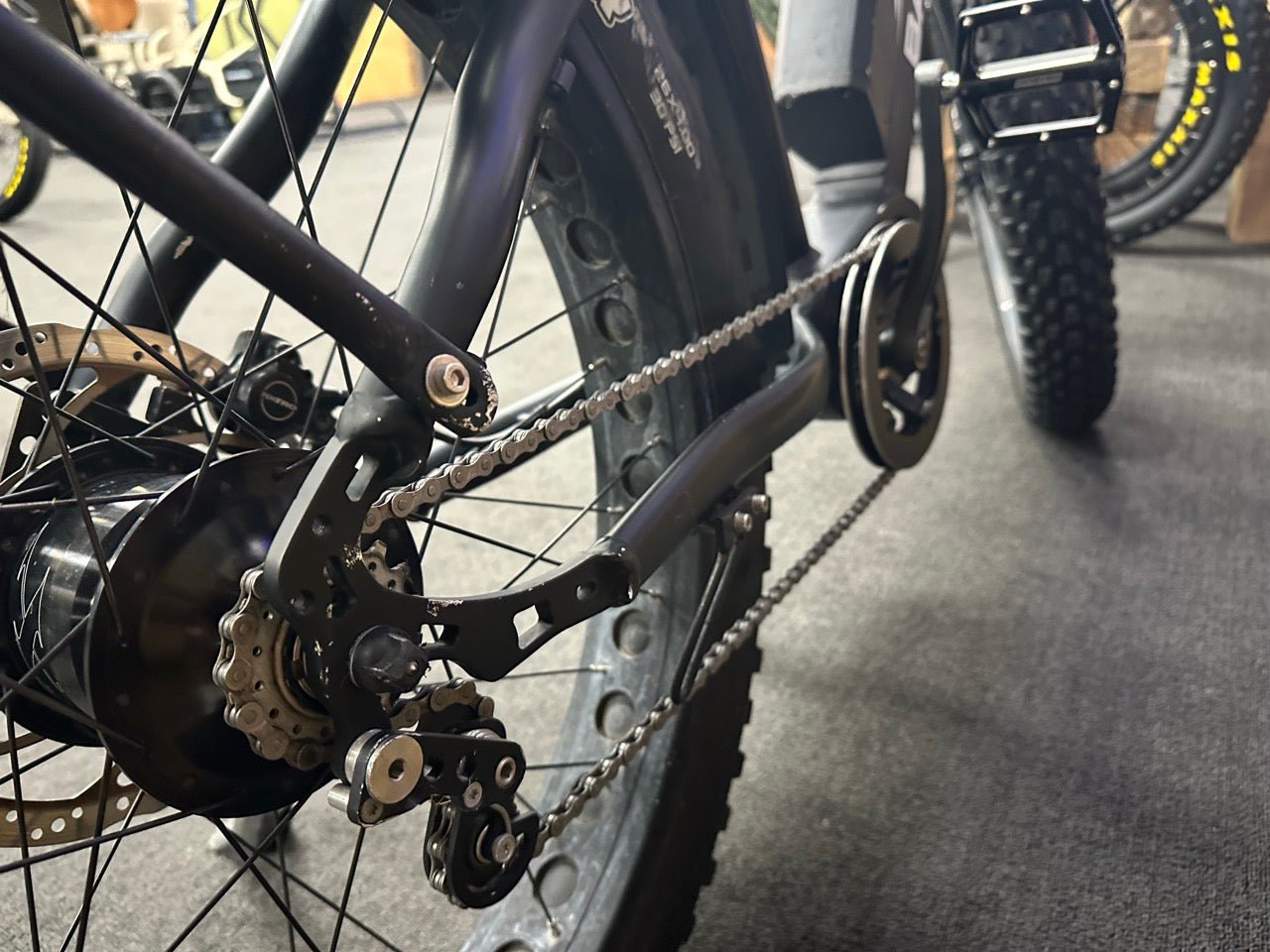 Mule Jager 26" / Matte Black/ 25ah / #0369