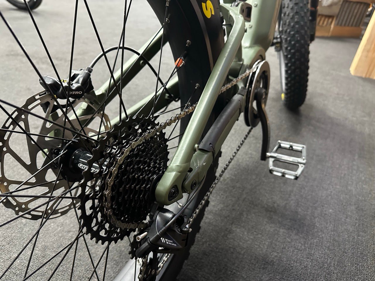 Scout Large / Matte Army Green / 17.5ah / #0114