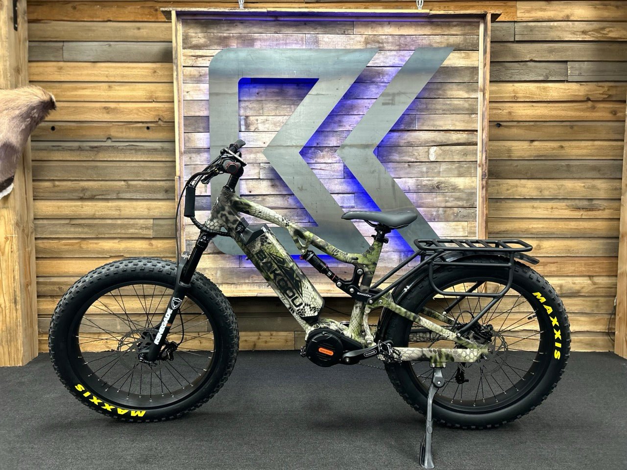 Storm 26" / Large 19" / Kryptek Altitude / 19.2ah / #1569