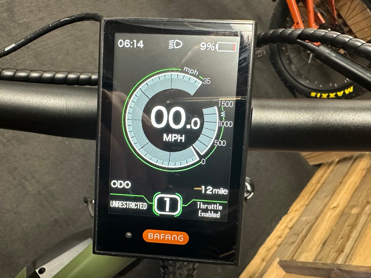 Storm 26" / Large 19" / Matte Army Green / 25ah / #0825